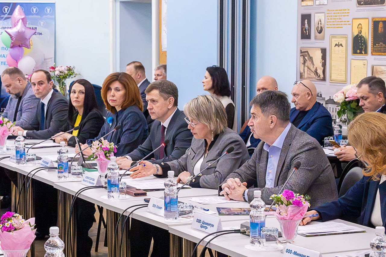 Промышленники попросили не вводить весенние ограничения для грузовиков