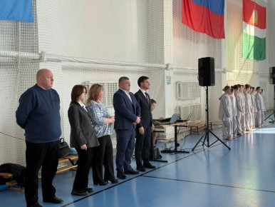 В Калуге прошёл открытый турнир по волейболу, посвященный памяти Максима Тарасова, павшего при исполнении воинского долга в ходе специальной военной операции