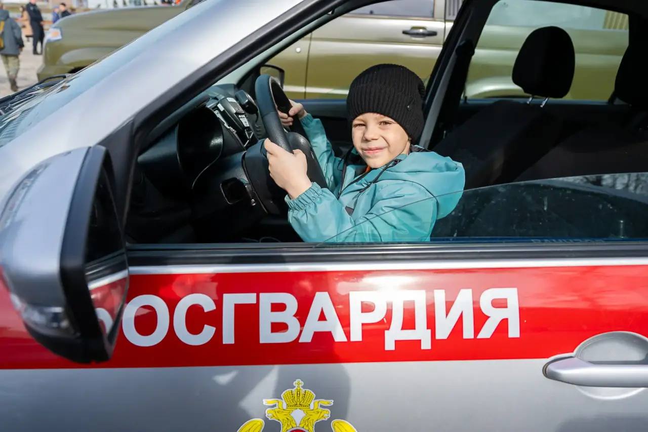 «Всегда на страже» - девиз росгвардейцев «Всегда на страже» - девиз росгвардейцев