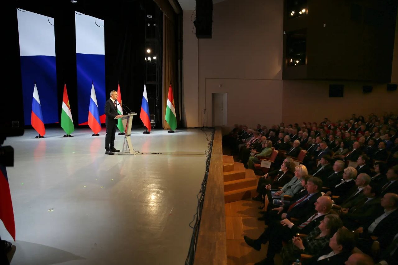 Ежегодный отчёт губернатора был рассмотрен на заседании Законодательного Собрания Калужской области Ежегодный отчёт губернатора был рассмотрен на заседании Законодательного Собрания Калужской области