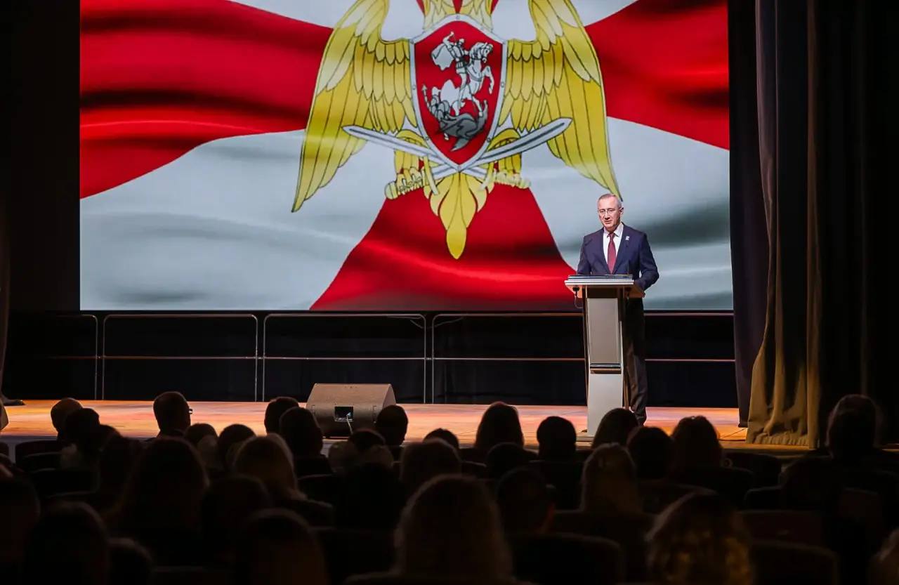 «Всегда на страже» - девиз росгвардейцев «Всегда на страже» - девиз росгвардейцев