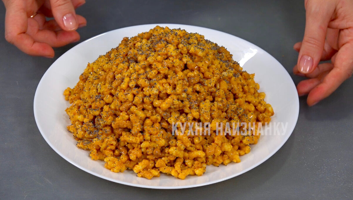 Торт, который вернет в детство: как быстро приготовить "Муравейник"