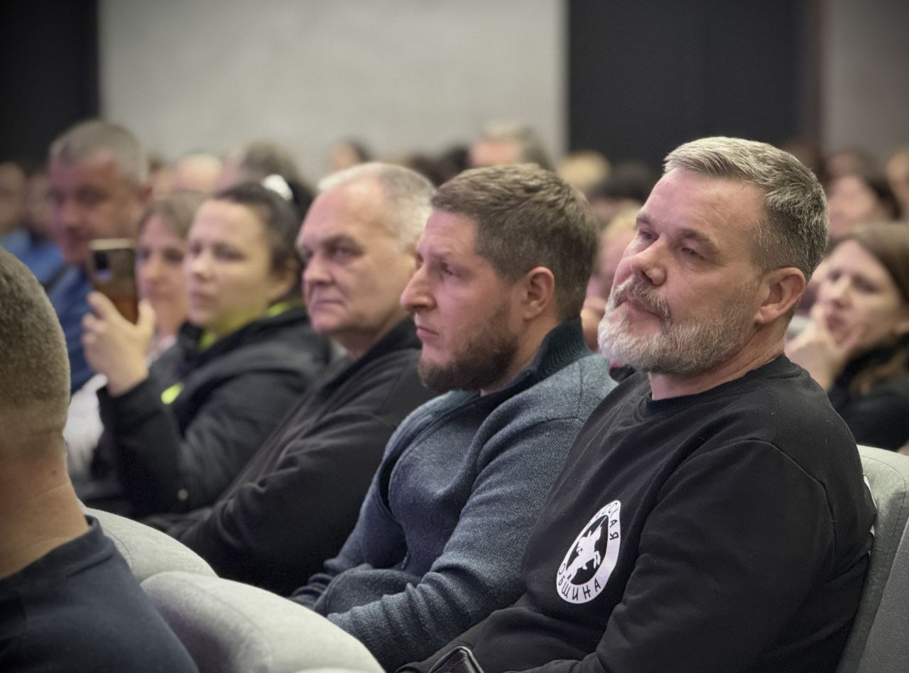 В Калуге состоялся семинар для педагогов и родителей на тему деструктивного поведения молодежи В Калуге состоялся семинар для педагогов и родителей на тему деструктивного поведения молодежи