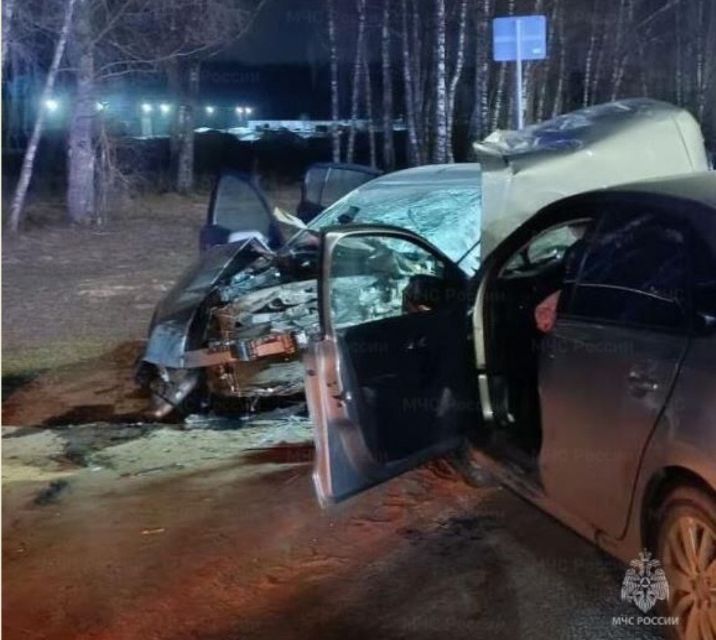 Трое подростков пострадали в аварии в Калужской области