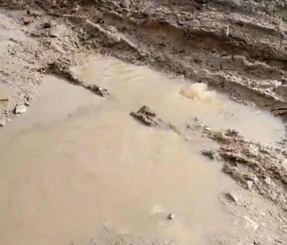 В Канищево из-за отсутствия ремонта на дороге образовалось «болото»