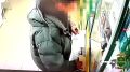 В Калуге полицейские раскрыли кражу денег из кошелька в аптеке