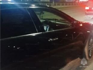 Пьяный мужчина упал на «Камри» в Обнинске