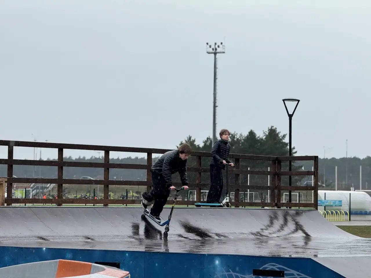 Дмитрий Денисов: Активно готовим сквер Волкова к летнему сезону Дмитрий Денисов: Активно готовим сквер Волкова к летнему сезону