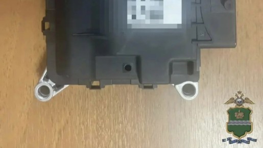 Калужанин украл запчасти для двигателей с автопредприятия