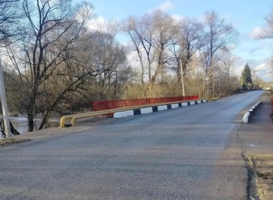 В Калужской области освобождаются от воды проезды, затопленные паводком