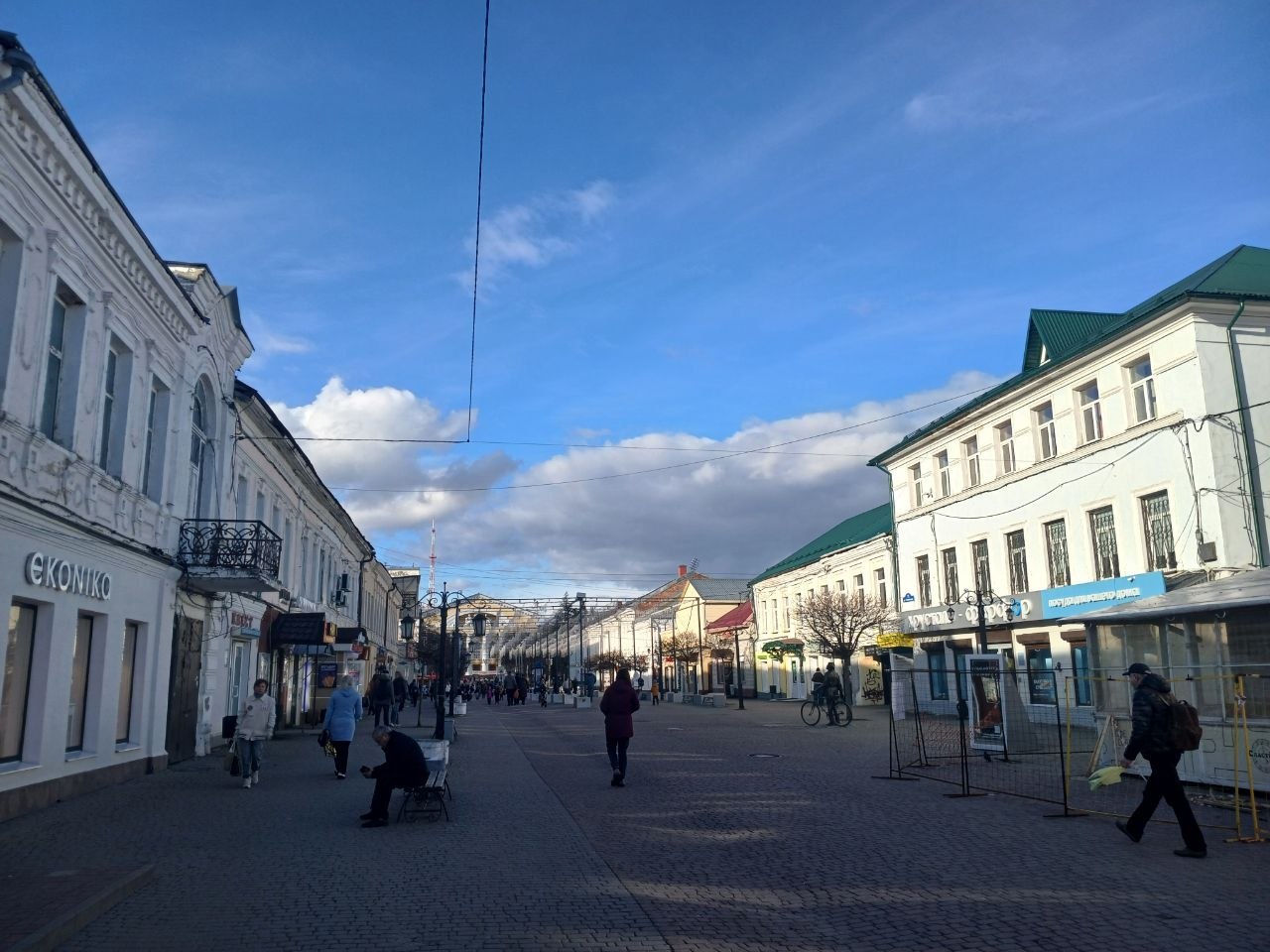 В Калуге улицу Театральную выставят на голосование по благоустройству В Калуге улицу Театральную выставят на голосование по благоустройству