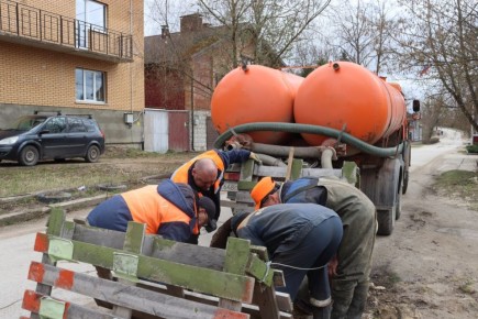 В Калуге две семьи задолжали за воду 220 тысяч рублей
