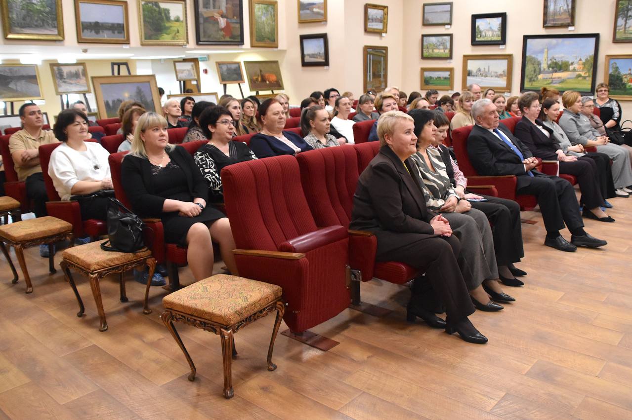 В Людиновском муниципальном округе подвели итоги работы за 2025 год и определили задачи на 2026 год В Людиновском муниципальном округе подвели итоги работы за 2025 год и определили задачи на 2026 год