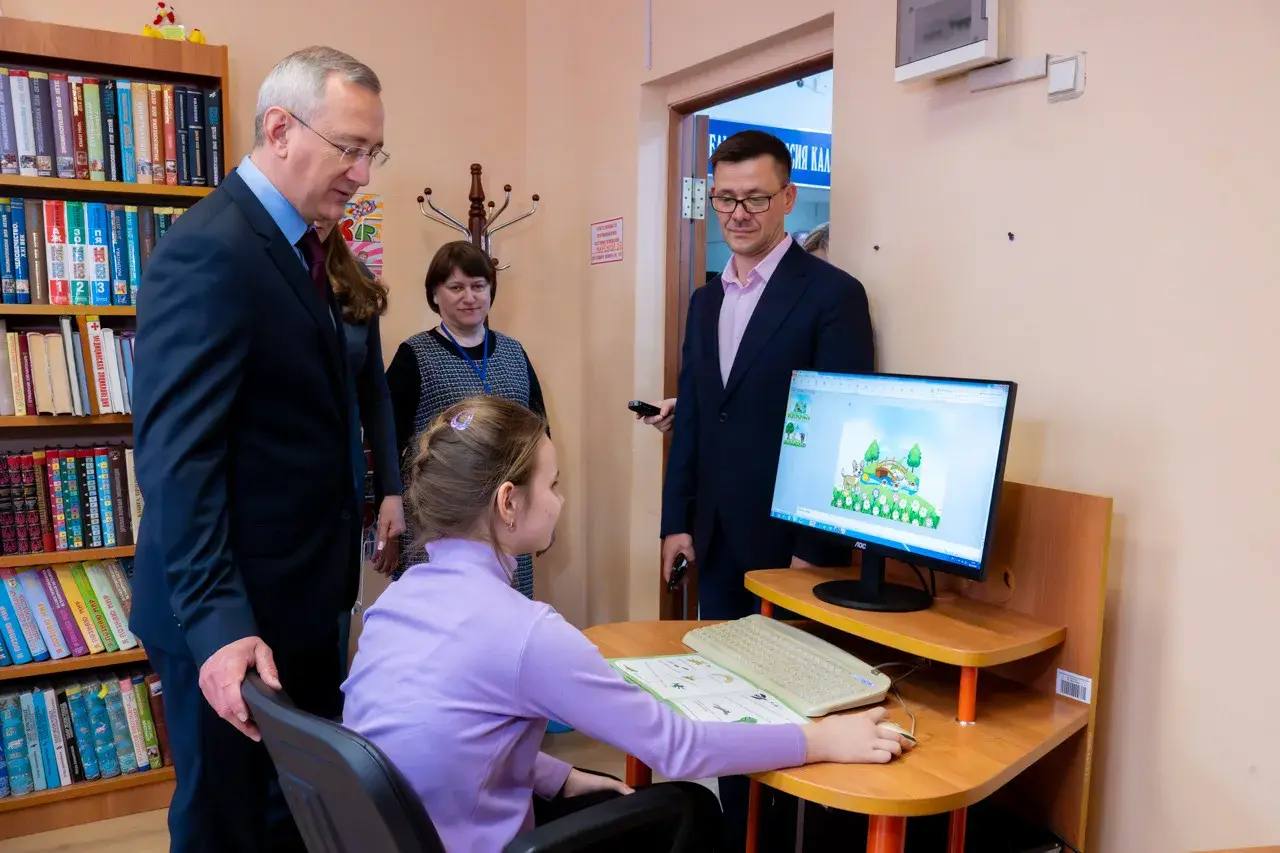 Владислав Шапша: Второклассники тринадцатой школы знают, почему наша областная столица – «колыбель космонавтики» Владислав Шапша: Второклассники тринадцатой школы знают, почему наша областная столица – «колыбель космонавтики»