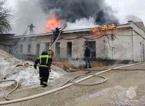 Сотрудники МЧС за сутки ликвидировали четыре пожара в Калужской области