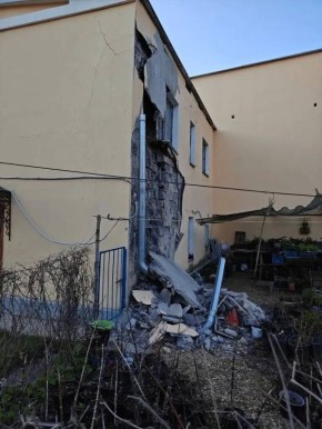 В Калуге обрушилась стена жилого дома