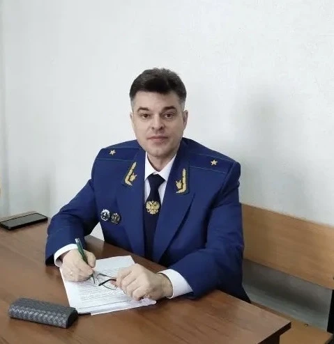 Прокурор Калужской области Константин Жиляков в судебном заседании поддержал исковое заявление прокуратуры и представил суду доказательства в защиту матери погибшего участника специальной военной операции