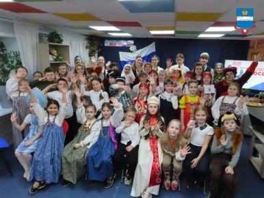 Юные калужане знакомятся с культурой народов России