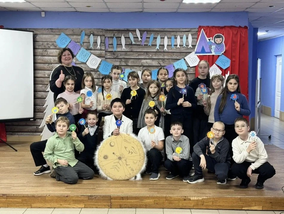 Юные калужане знакомятся с культурой народов России Юные калужане знакомятся с культурой народов России