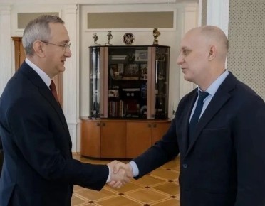 ������� ��������� ������� ����� �� ������ � ������� �� ��������� �������