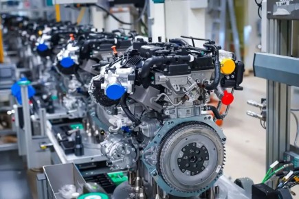 � ������ ��������� ����� ������������