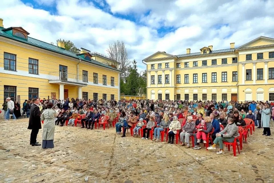 Владислав Шапша анонсировал показ проекта «Останься Владислав Шапша анонсировал показ проекта «Останься
