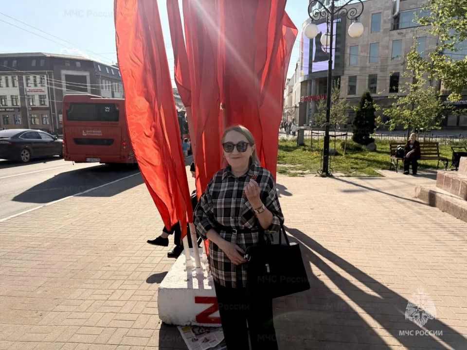 Молодежь Главного управления чтит память героев Молодежь Главного управления чтит память героев