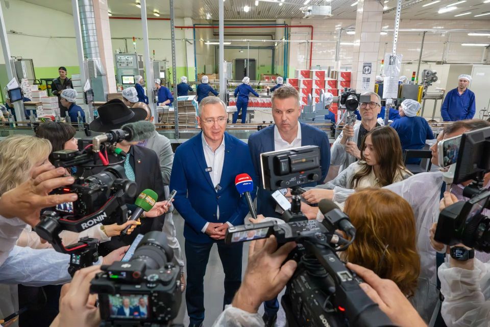 Владислав Шапша: «Вива Россия! Вива Мексика!» - Владислав Шапша: «Вива Россия! Вива Мексика!» -