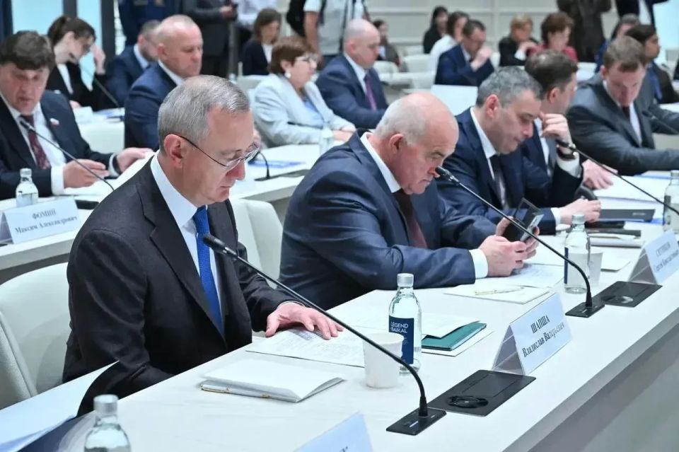 Владислав Шапша принял участие в заседании Совета при полномочном представителе Президента РФ в ЦФО Владислав Шапша принял участие в заседании Совета при полномочном представителе Президента РФ в ЦФО