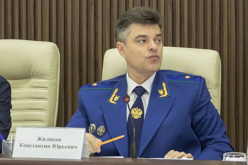 Под председательством прокурора области Константина Жилякова проведено Координационное совещание руководителей правоохранительных органов области по вопросам противодействия незаконному обороту наркотических средств Под председательством прокурора области Константина Жилякова проведено Координационное совещание руководителей правоохранительных органов области по вопросам противодействия незаконному обороту наркотических средств