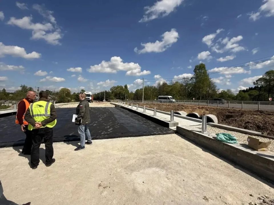 Мост через Локню в деревне Афанасово сдадут в ноябре