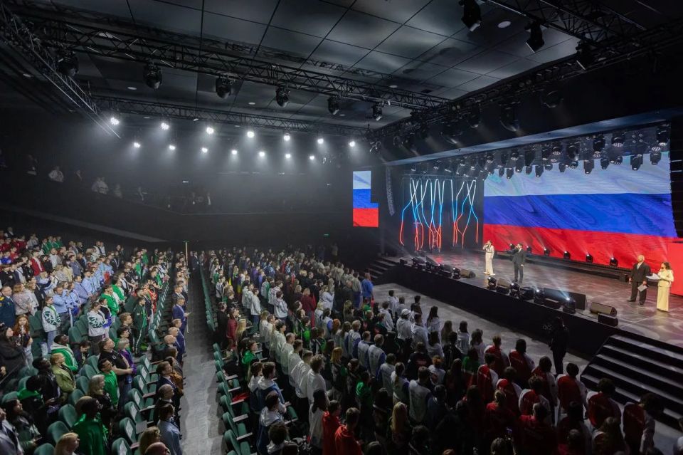 В Нижнем Новгороде стартовал финал чемпионата по профессиональному мастерству «Профессионалы» В Нижнем Новгороде стартовал финал чемпионата по профессиональному мастерству «Профессионалы»