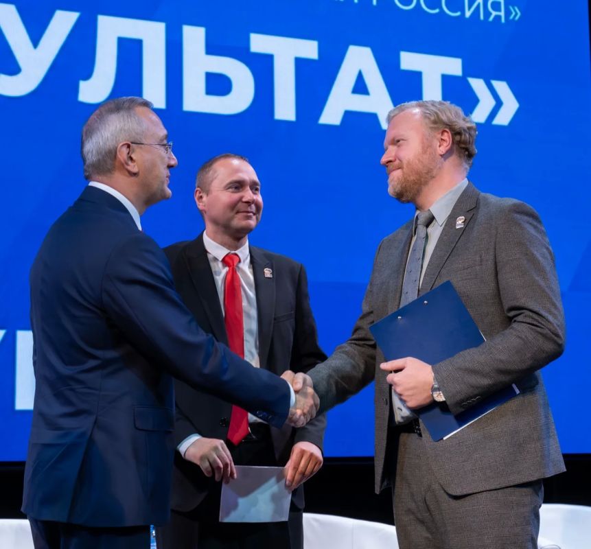 Владислав Шапша: Отец шестерых детей Андрей Петров рассказывает: когда родились старшие ребятишки, с местами в детсаду было сложно Владислав Шапша: Отец шестерых детей Андрей Петров рассказывает: когда родились старшие ребятишки, с местами в детсаду было сложно