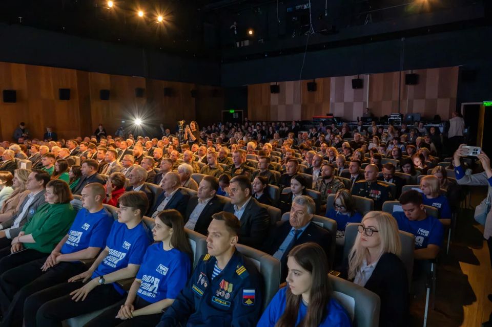 В Калуге состоялся форум «Единой России» «Есть результат» В Калуге состоялся форум «Единой России» «Есть результат»