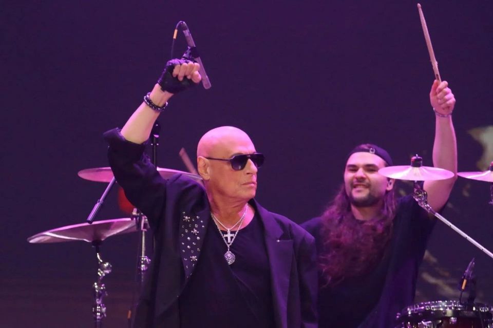 Фестиваль "Мир гитары" закрылся под vузыку Deep Purple и Rainbow Фестиваль "Мир гитары" закрылся под vузыку Deep Purple и Rainbow
