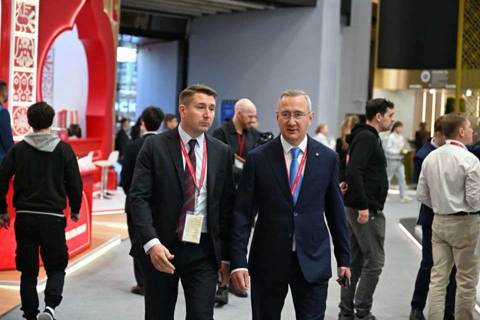 Владислав Шапша: Отечественный бренд автомобилей Tenet, который производится в нашем регионе и бьет рекорды продаж в России