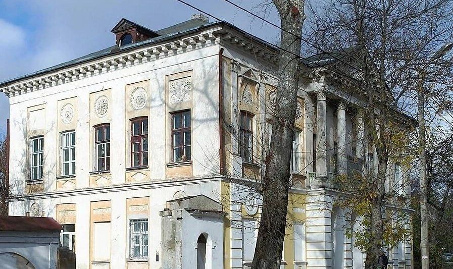 В Калуге реставрируют Пестриковскую богадельню В Калуге реставрируют Пестриковскую богадельню