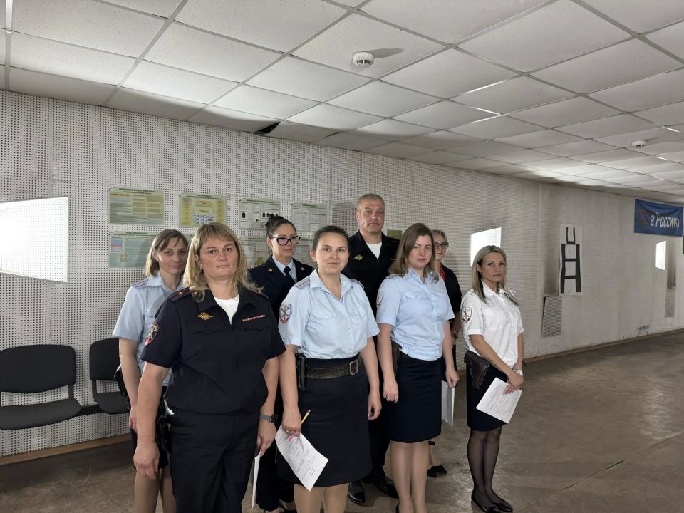 В УМВД России по Калужской области прошёл 1 этап конкурса «Лучший по профессии» В УМВД России по Калужской области прошёл 1 этап конкурса «Лучший по профессии»