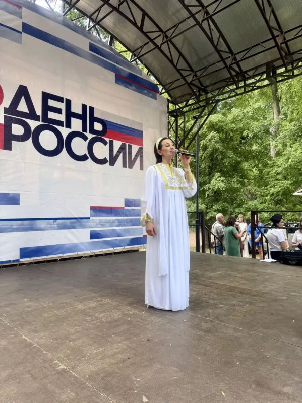 Калужские полицейские провели акцию «Один день с полицией России» Калужские полицейские провели акцию «Один день с полицией России»