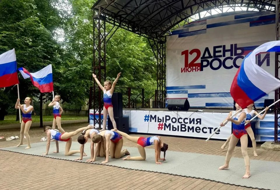 Калужские полицейские провели акцию «Один день с полицией России» Калужские полицейские провели акцию «Один день с полицией России»