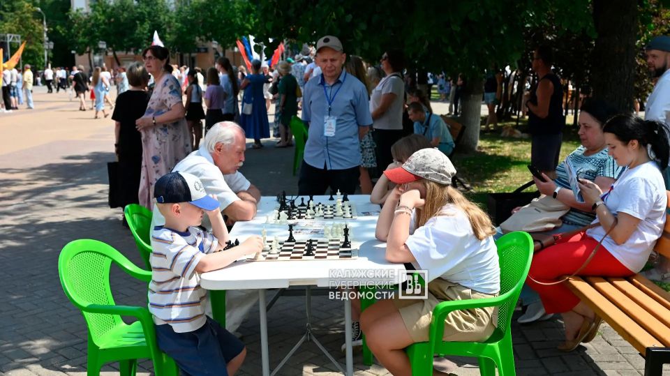 В Калуге прошел XI межрегиональный фестиваль «Россия – наш общий дом» В Калуге прошел XI межрегиональный фестиваль «Россия – наш общий дом»