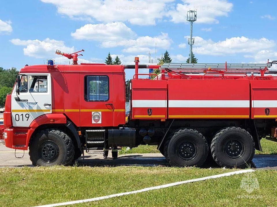 В калужском аэропорту ликвидировали утечку дизельного топлива