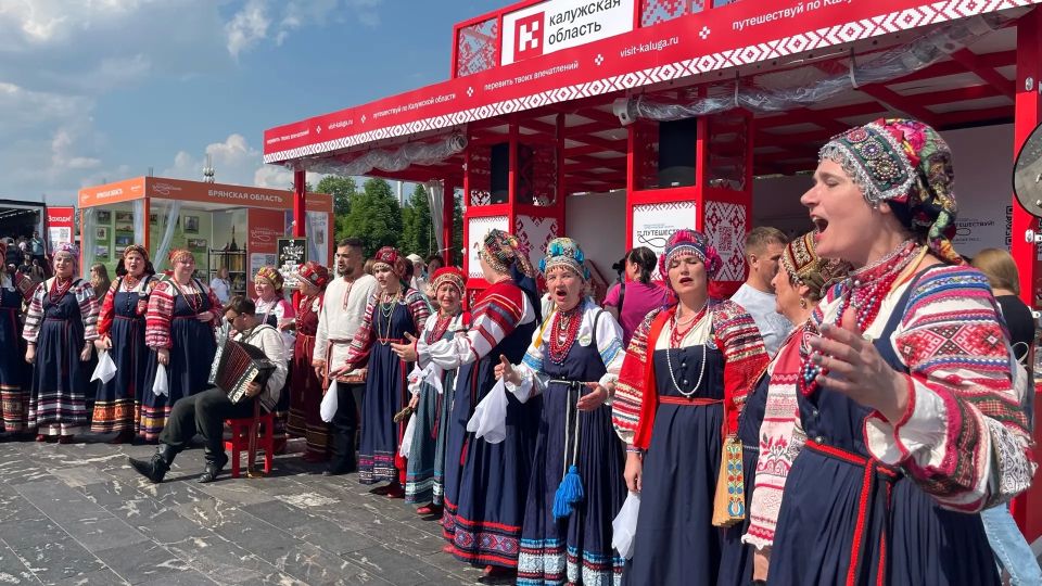 Владислав Шапша: Калужская область отлично представила туристический потенциал региона на Международном туристическом форуме «Путешествуй!». Владислав Шапша: Калужская область отлично представила туристический потенциал региона на Международном туристическом форуме «Путешествуй!».