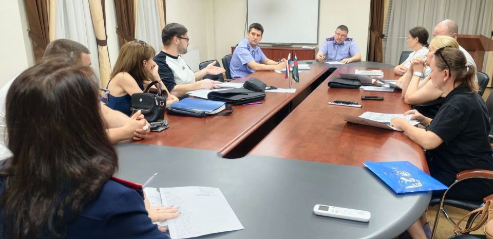 Руководитель следственного управления встретился с жителями Калуги, пострадавшими от недобросовестного застройщика Руководитель следственного управления встретился с жителями Калуги, пострадавшими от недобросовестного застройщика