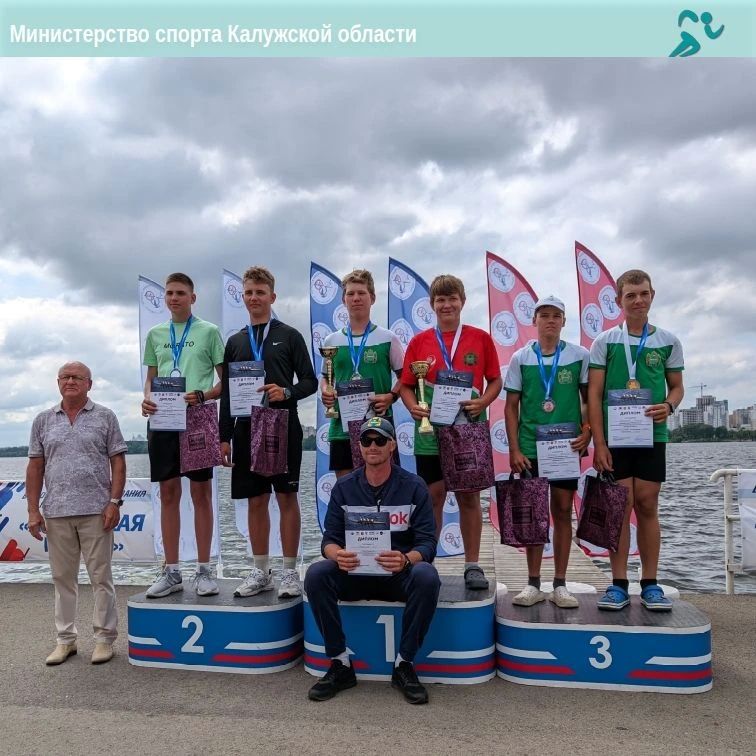 Град медалей калужских академистов на всероссийской регате!