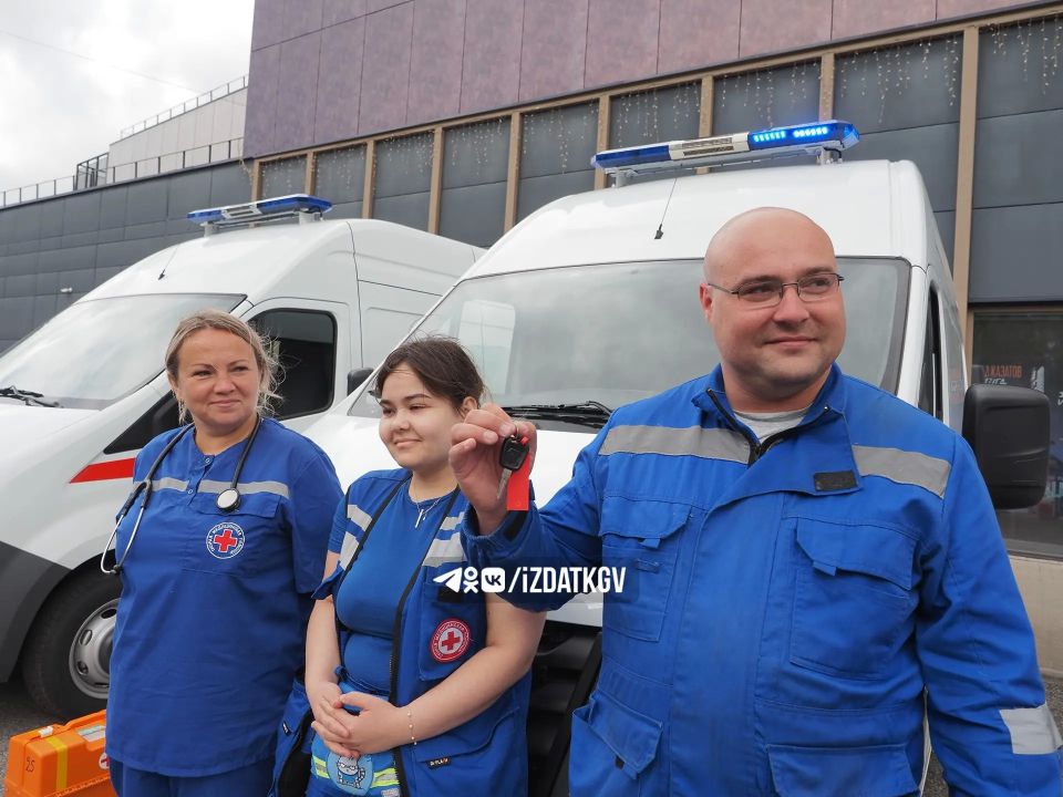 Медицинских работников Калужской области поздравили с профессиональным праздником Медицинских работников Калужской области поздравили с профессиональным праздником