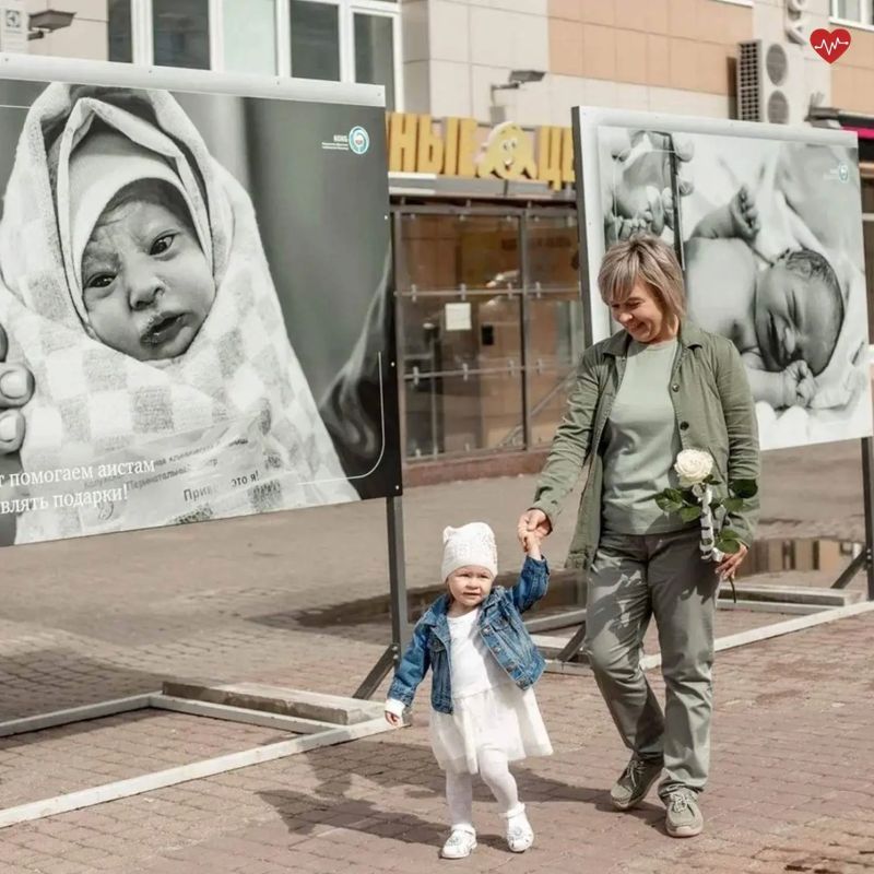 Выставка к Дню медработника открылась на пешеходной части Театральной улицы! Выставка к Дню медработника открылась на пешеходной части Театральной улицы!