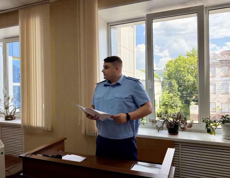 По результатам прокурорской проверки руководитель платной медицинской клиники привлечен к административной ответственности за коррупционное правонарушение