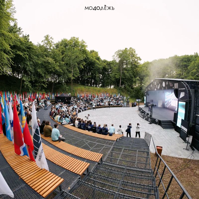 #Молодёжь40 продолжает покорять форумы страны! #Молодёжь40 продолжает покорять форумы страны!
