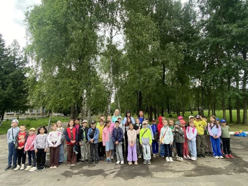 Полицейские и общественники провели урок ПДД для школьников Обнинска Полицейские и общественники провели урок ПДД для школьников Обнинска